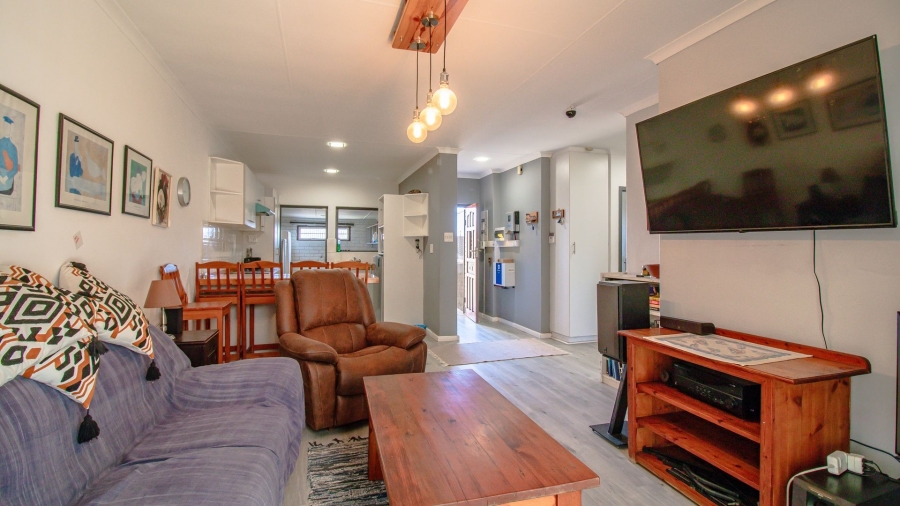 3 Bedroom Property for Sale in Beacon Bay North Eastern Cape